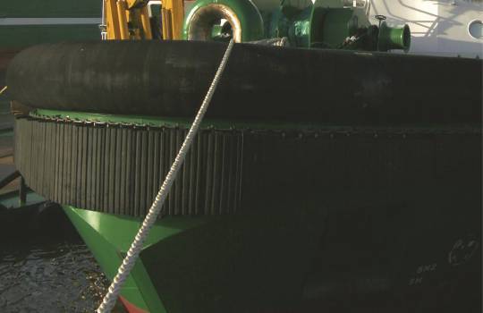 Défenses d’étrave cylindriques